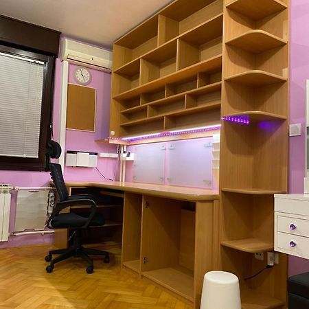 Self Check-In Studio With Wi-Fi And Parking Place Appartement Zagreb Buitenkant foto