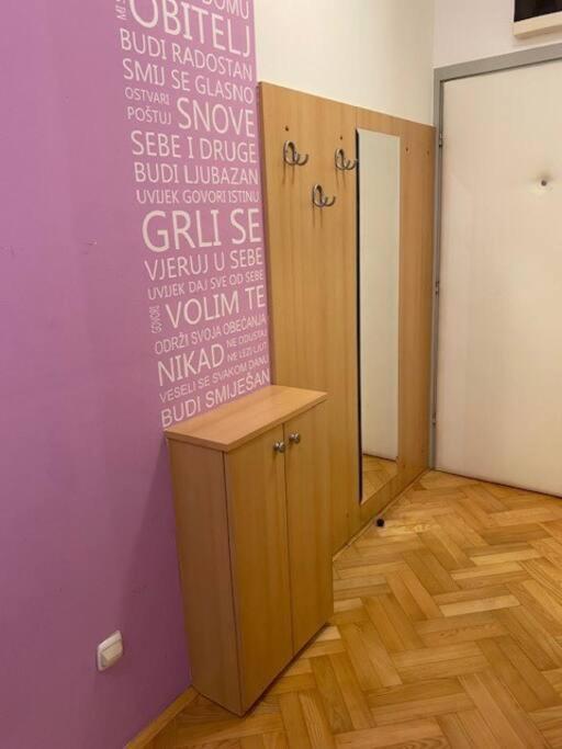 Self Check-In Studio With Wi-Fi And Parking Place Appartement Zagreb Buitenkant foto