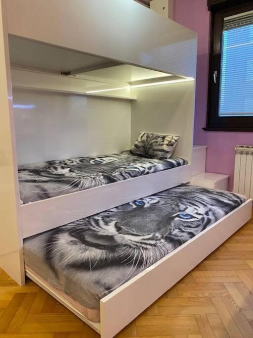 Self Check-In Studio With Wi-Fi And Parking Place Appartement Zagreb Buitenkant foto
