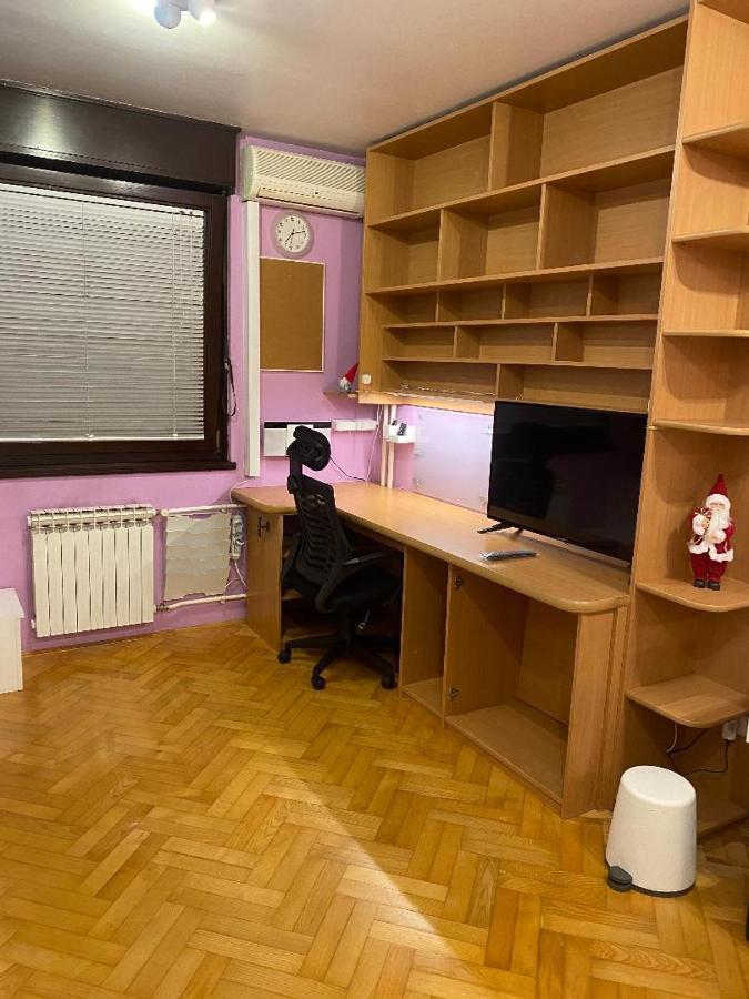 Self Check-In Studio With Wi-Fi And Parking Place Appartement Zagreb Buitenkant foto